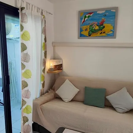 Apartamento With Pool Near The Center *